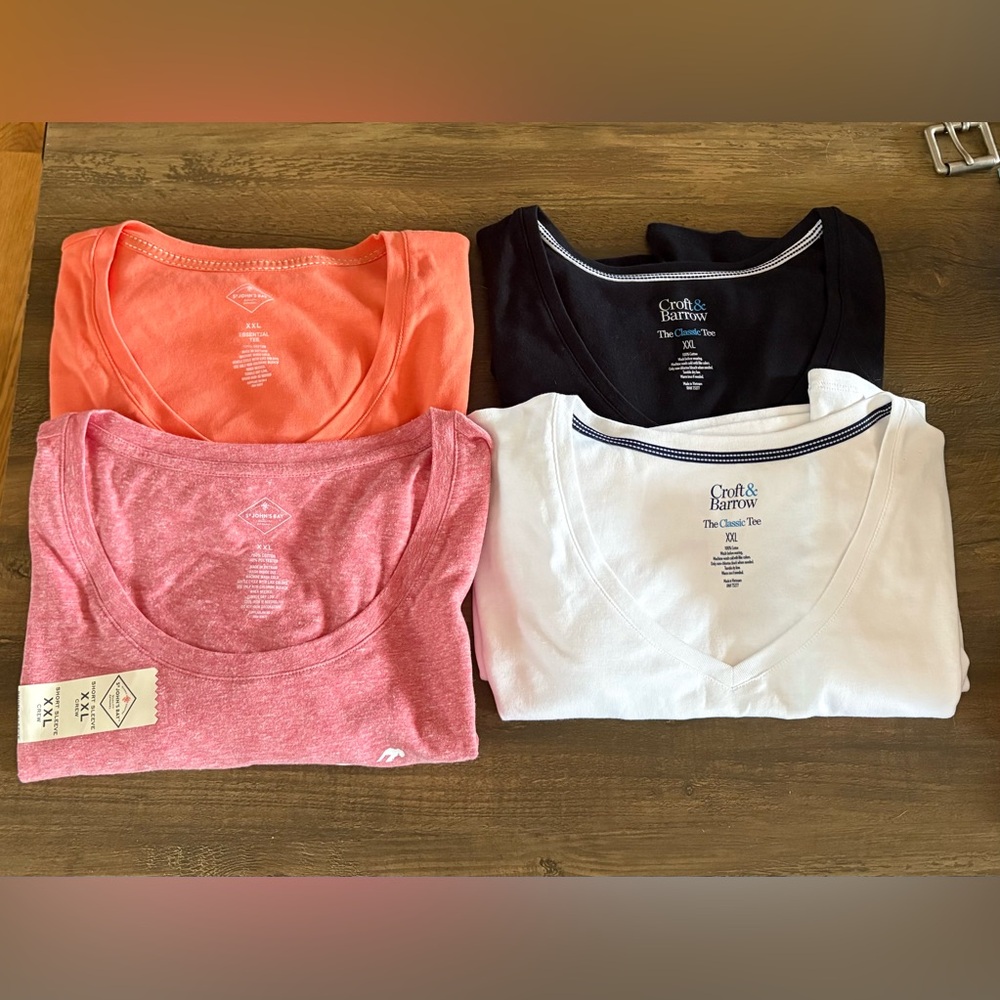 NWT set of Women’s tees sized XXL
